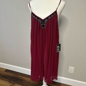 Express- Burgundy flowy dress